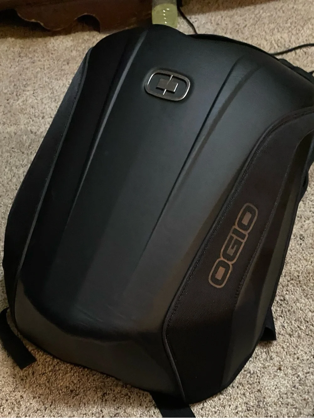 OGIO Men's Black Hard-Shell Mach 3 Backpack with Silver Logo